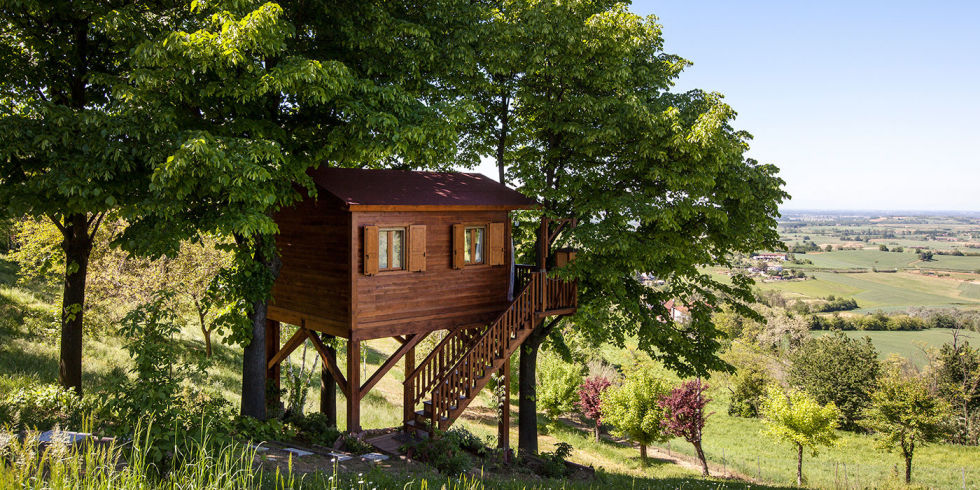 landscape-1455023392-aromantica-treehouse-italy.jpg